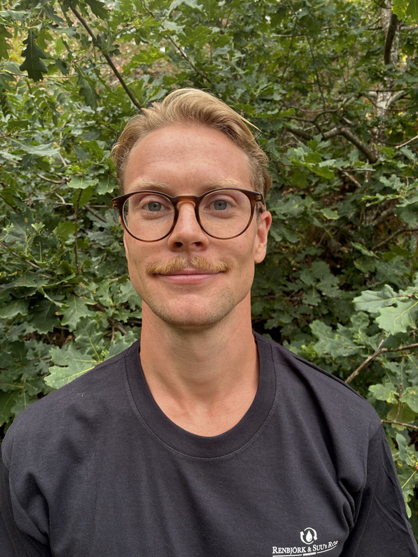 Porträtt av Filip Suu